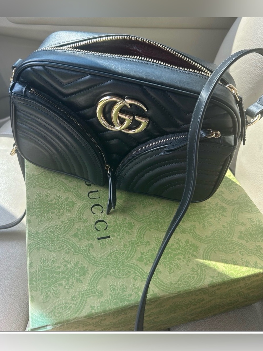 Gucci Black Leather GG Marmont Small Shoulder Bag
